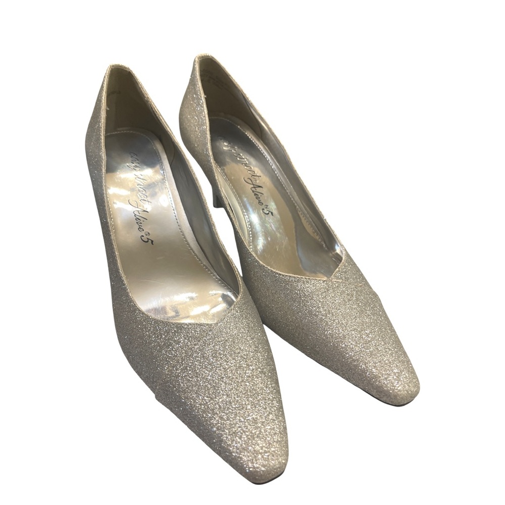 Easy Street Silver Glitter Heels